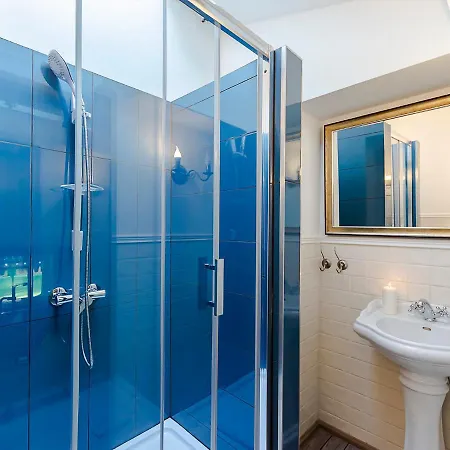 Apartment Vacationclub - 300 Mill 6